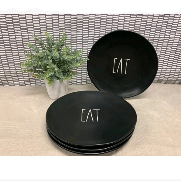 BRAND NEW Set of 4 Rae Dunn EAT plates black - Picture 3 of 6